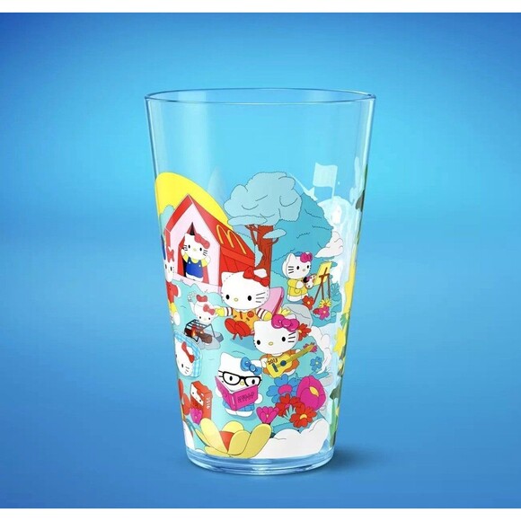 2024 McDONALD'S Collector Edition Cups Hello Kitty / Snoopy Sealed - Picture 1 of 4